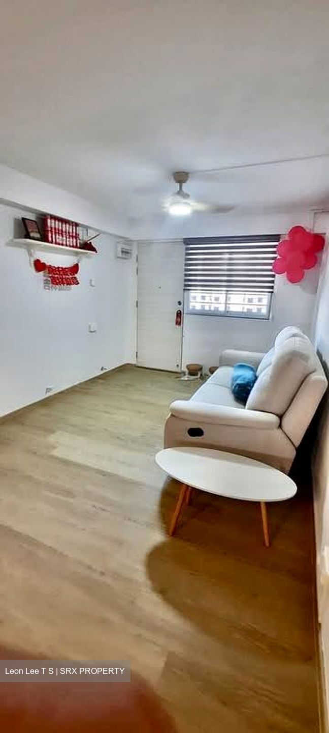 Blk 130 Bukit Merah View (Bukit Merah), HDB 3 Rooms #571138301